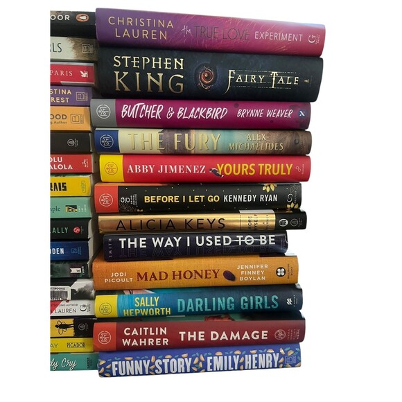 Literary Fiction Book Box 5 LB | Blind Date, Mystery Box, Contemporary, Drama - Picture 4 of 7